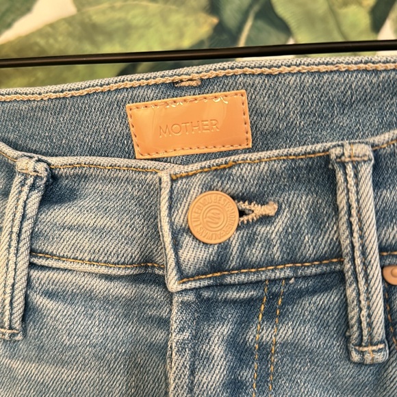 Mother insider crop step fray jeans- limited edition NEW without tags - Picture 2 of 4
